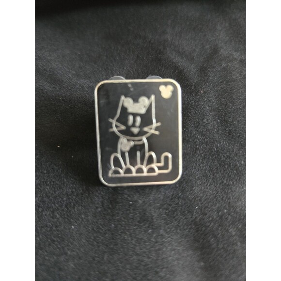 Disney WDW Hidden Mickey Cat With Mouse Ears Pin - Picture 1 of 2